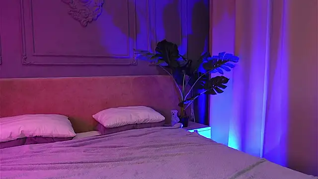 Liv Fay online show from January 15, 2:56 pm