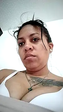 Tiphanydirty3 online show from April 4, 3:00 pm