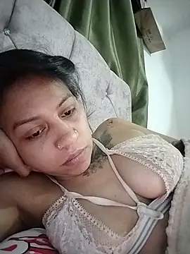 Tiphanydirty3 online show from May 16, 12:46 am