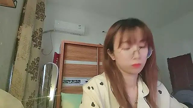 Lili 666 online show from May 21, 3:37 am