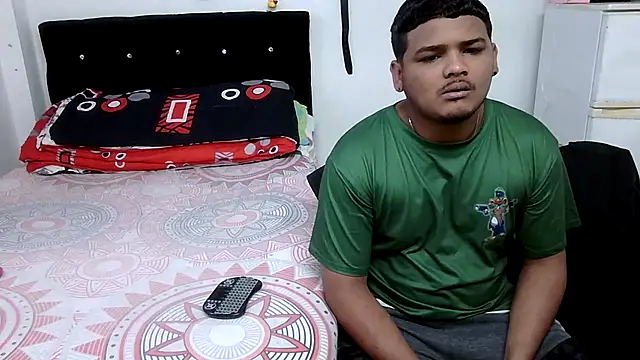 Boycuriousxxx online show from April 4, 12:15 pm