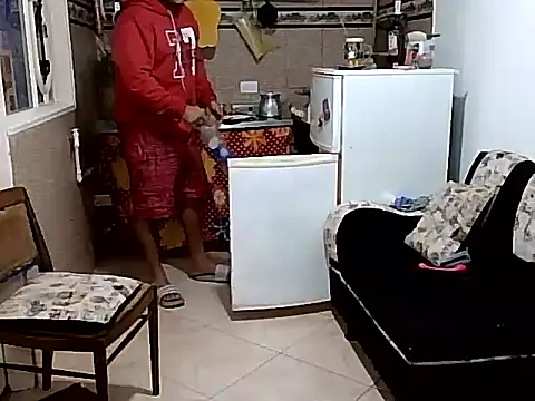 Boycuriousxxx online show from December 19, 6:11 pm