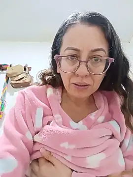 miss hanna07 online show from May 9, 2:46 am