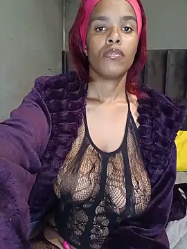 SexySlenderLexy online show from May 19, 6:09 am