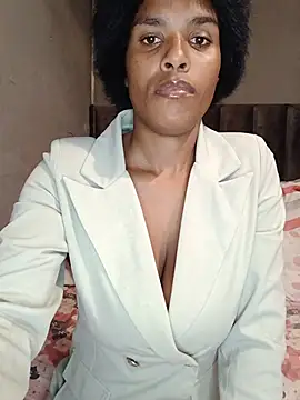SexySlenderLexy online show from May 22, 7:17 am