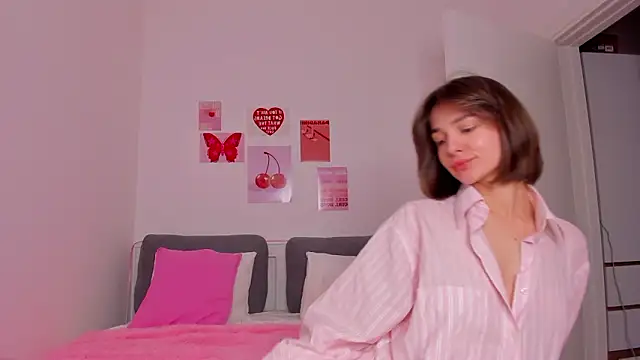 JudyAngil online show from March 13, 5:31 am