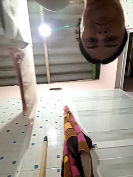 sexy-latin10 online show from October 15, 10:40 am