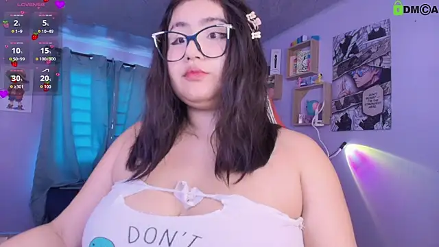 juli juliana online show from May 19, 5:53 pm