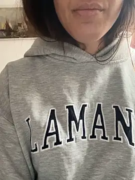 Sara darling online show from November 9, 11:39 am