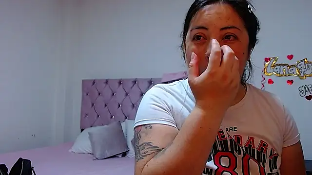 lanaqueen699 online show from October 14, 12:19 pm