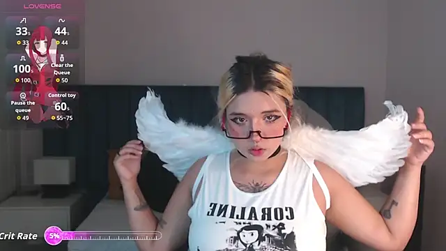 april bunnyy online show from October 8, 9:30 pm