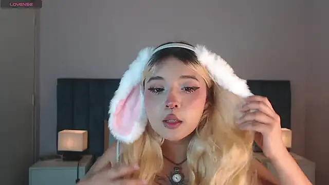 april bunnyy online show from October 20, 8:56 pm