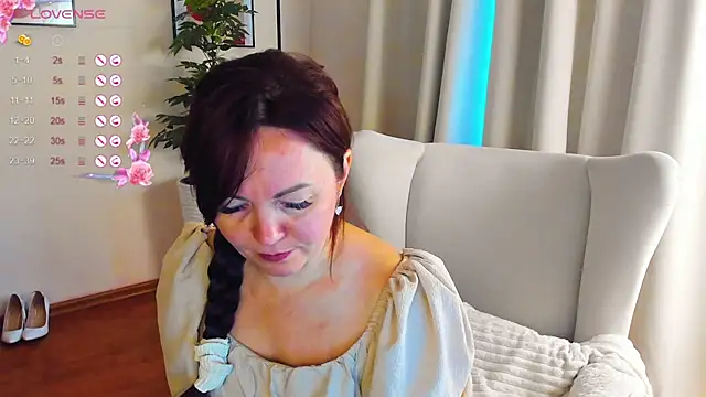 Snapshot of VanessaSmuth chatting on September 20, 1:49 am VanessaSmuth online show from September 20, 1:49 am
