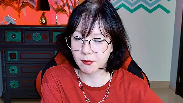 NancyMartinez online show from October 14, 9:12 am