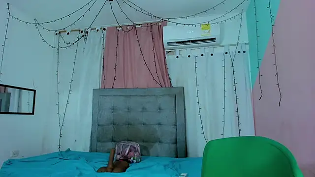 valentina 0  online show from October 21, 3:54 am