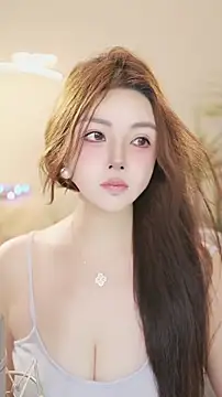 Qiaoqiao  online show from May 23, 4:38 pm