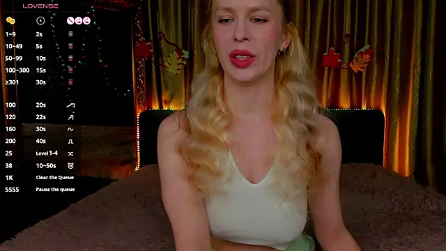  Sandra Tender  online show from November 21, 7:32 am