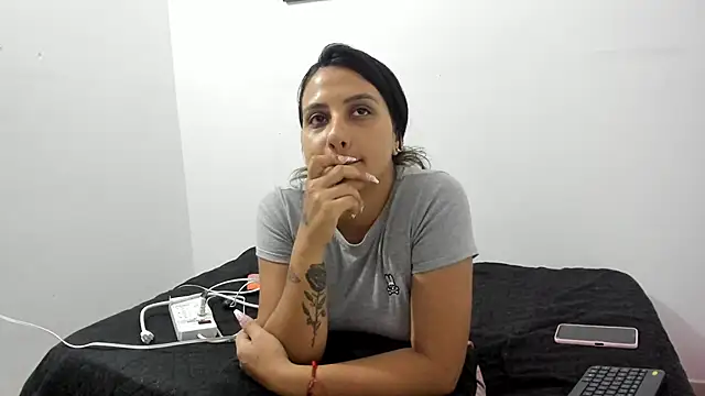 couple78coraje online show from September 22, 9:46 pm