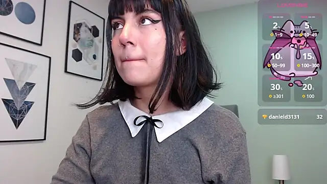 amy adams1 online show from October 10, 5:01 am