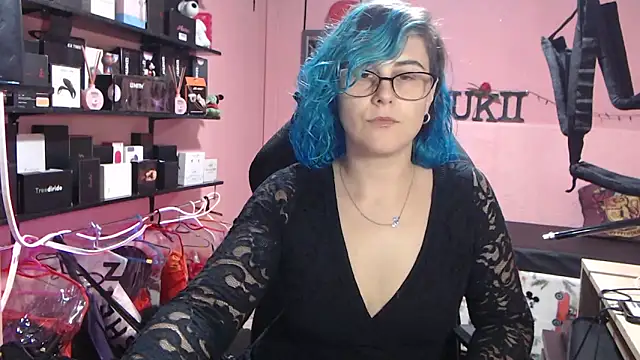 sukii93 online show from March 12, 9:28 pm