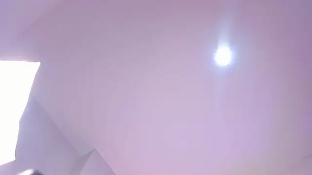 SabrinaWarrenn online show from September 18, 1:04 am