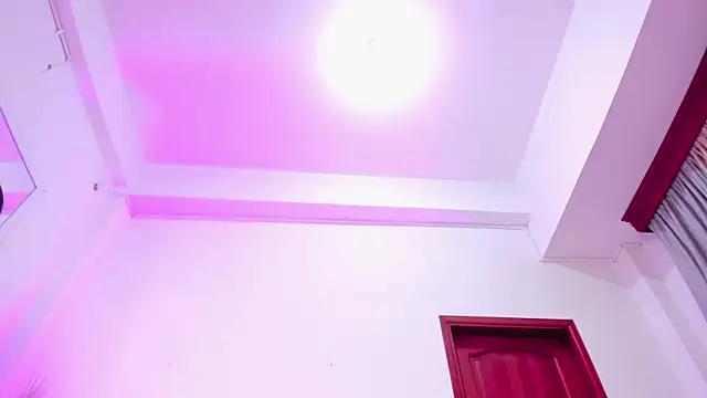 SabrinaWarrenn online show from September 26, 1:14 am