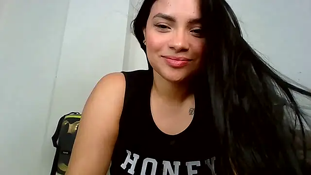 Snapshot of lolaa_staars chatting on September 13, 5:59 am lolaa staars online show from September 13, 5:59 am