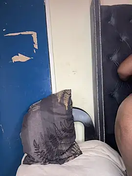 DarkBerry87 online show from March 16, 11:19 pm