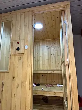 Barbielatinas online show from March 14, 8:54 pm