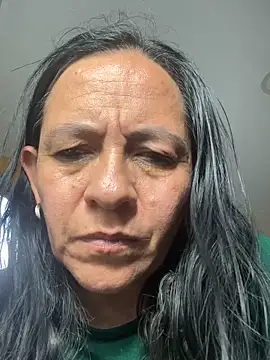 Freya Artemisa online show from April 7, 9:06 pm