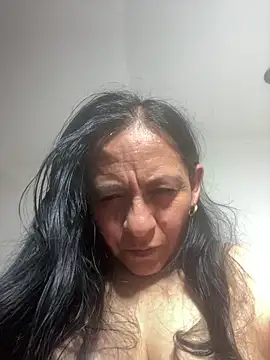 Freya Artemisa online show from May 15, 11:29 pm