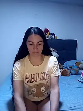 renata hot1 online show from December 22, 2:58 am