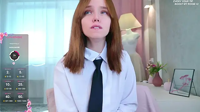 b4by LoL1 online show from October 12, 9:55 am