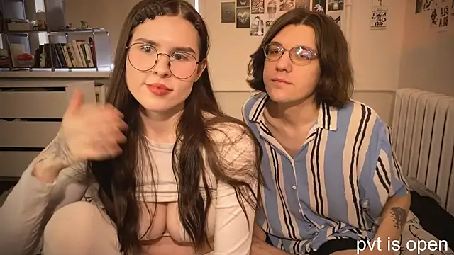 passiondesire  online show from March 21, 8:41 am