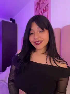 Ashley Chriss online show from June 7, 5:03 am