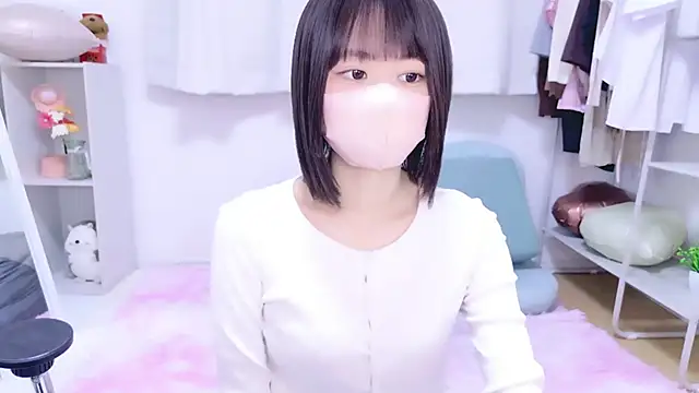 Im Yu-na online show from March 18, 1:05 pm