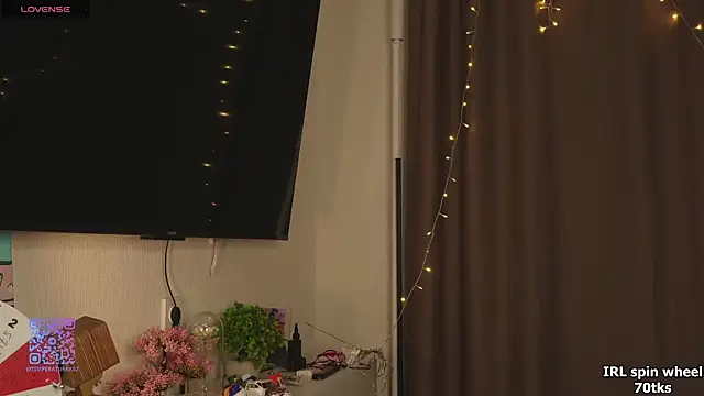 sarahUwU online show from October 16, 3:53 am