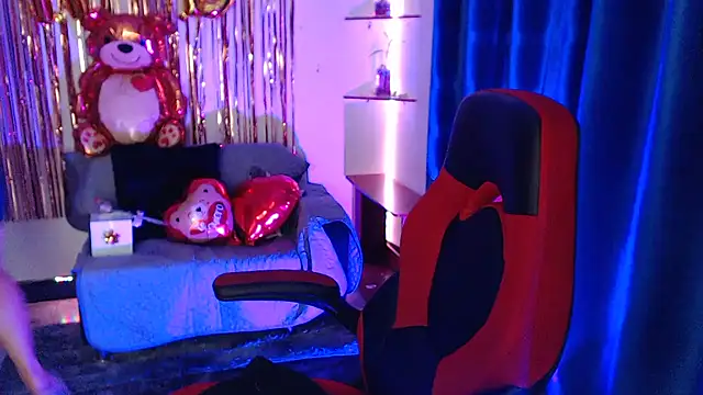 Snapshot of Scarlette_thoms chatting on September 12, 10:17 pm Scarlette thoms online show from September 12, 10:17 pm