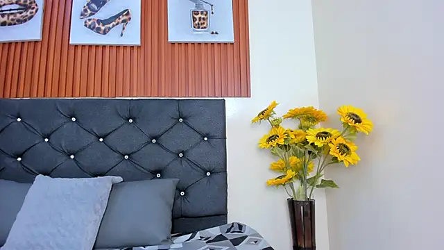 Zoe pss online show from October 30, 7:26 pm