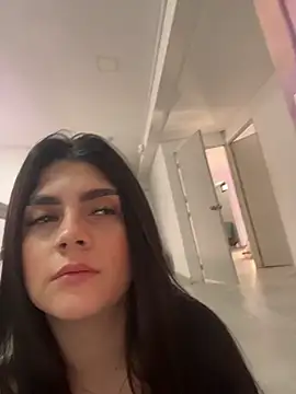 Amy-Saenz online show from December 5, 3:24 pm