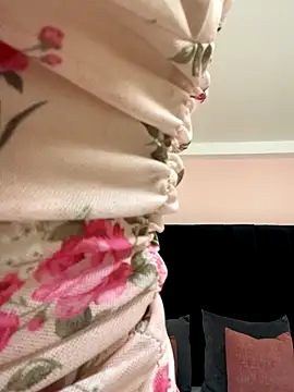 hannaa brown online show from September 22, 5:55 pm