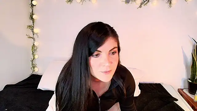 Amara vega online show from May 25, 3:00 pm