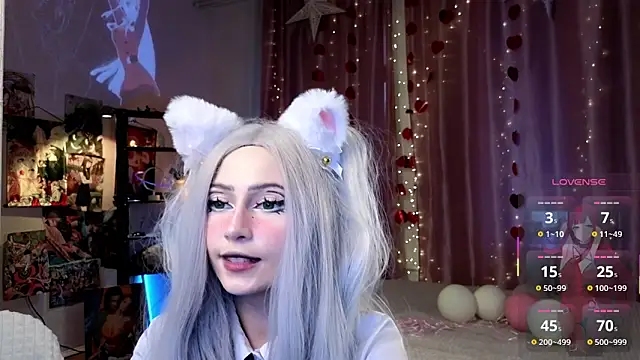 Carolina Leep online show from March 11, 3:14 pm