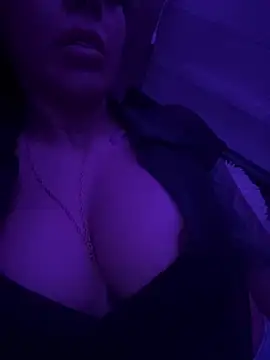 Tamyjenkins1 online show from May 12, 9:17 am