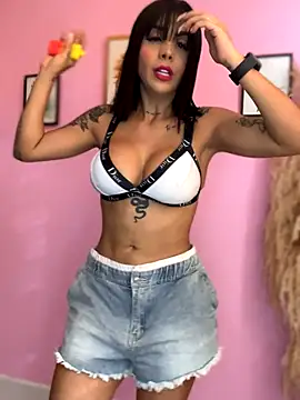 Snapshot of Tamyjenkins1 chatting on October 26, 9:10 pm Tamyjenkins1 online show from October 26, 9:10 pm