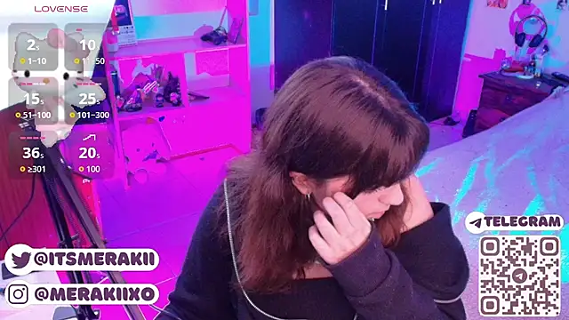 meraki fraise online show from May 9, 1:07 am