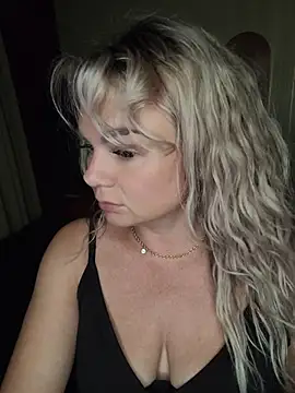 candy queeen online show from May 31, 9:16 pm