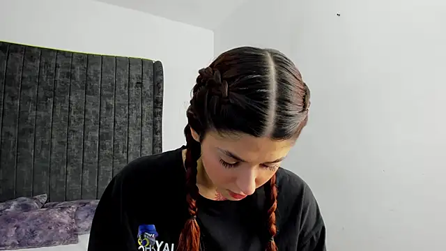 AnnyCherry  online show from April 30, 11:52 pm