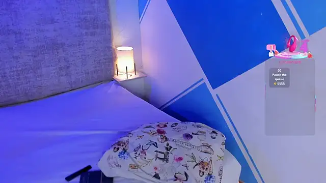 SamanthaFerrer  online show from February 9, 4:37 am