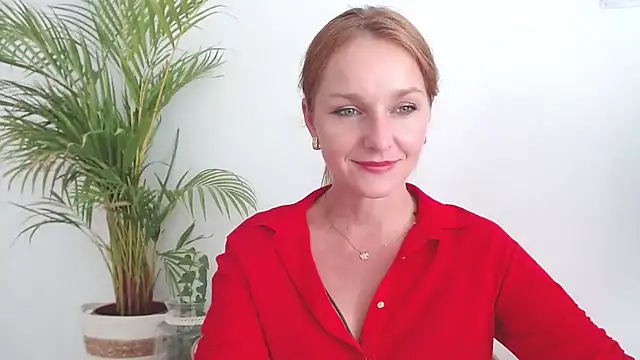 Snapshot of AliciaDesire chatting on September 15, 12:57 pm AliciaDesire online show from September 15, 12:57 pm